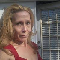 Shannon Hethcox's Instagram, Twitter & Facebook