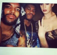 케이티 페리 (r1352 판)