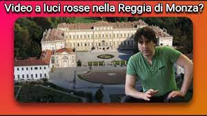 Film a luci rosse nella Reggia di Monza? Analisi del video - YouTube