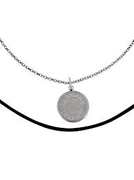 Si quieres conocer a tu pareja a fondo y hacer que ambos entren a una atmósfera erótica, debes aplicar este cuestionario. Conjunto De Dos Cadenas Tienda Oficial Del Fc Bayern Munich