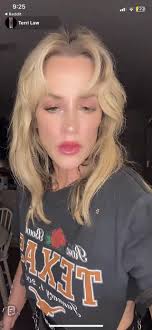 terri law. Anyone know about her? Her live is very concerning. :  r/tiktokgossip