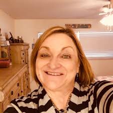 Laura Brey (@LauraBrey8512)