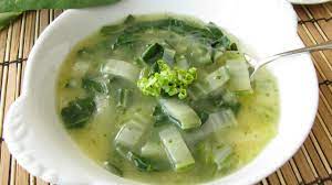 Serveste salata impreuna cu o maioneza de post, a carei reteta o vei putea alege mai jos, din modul de preparare. Ciorba De SalatÄƒ De Post