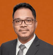 Cesar E. (Jun) Santamaria, Jr.