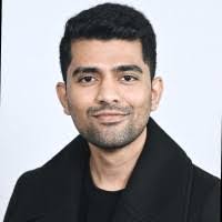 Ahmed Mulla's Instagram, Twitter & Facebook