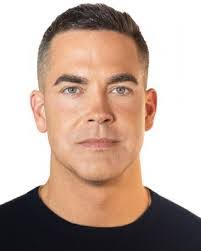 Andrew Merrell's Instagram, Twitter & Facebook