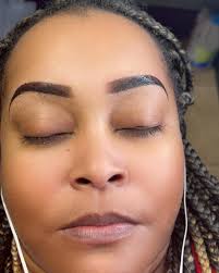 J's Unique Fashion & Lash