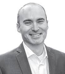 Patrick Brownell's Instagram, Twitter & Facebook