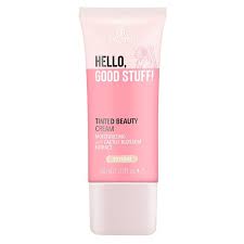 يراوغ بين السيارات بمهارة عالية. Hello Good Stuff Tinted Beauty Cream Essence