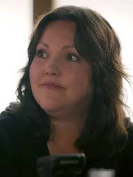 AWZ-Folge vom 21.11.24 auf RTL+: Leyla trauert Alexander nach