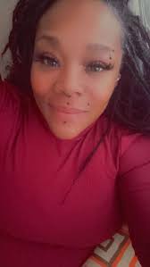 Lynique Johnson's Instagram, Twitter & Facebook