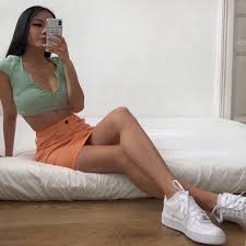 They Tried To Put Me On The Cover Of Vogue Kate On Instagram They Tried To Put Me On The Cover Of Vogue But My Legs Were Too Long In 2020 Vogue Covers Lifestyle Photography Fashion Glamour Photography