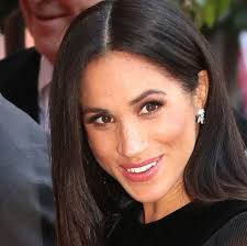 We love meghan markle and all things surrounding her life, family, and fashion. Thomas Markle Schiesst Einmal Mehr Scharf Gegen Herzogin Meghan Gala De