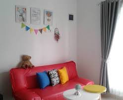 21 Meja Tamu Untuk Ruangan Kecil Percantik Hunian Desain ruang tamu lesehan minimalis tanpa sofa kursi. 21 meja tamu untuk ruangan kecil