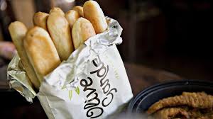 ‘All You Can Eat’ Meals Return at Olive Garden, Applebee’s, More