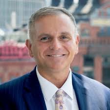 Joel Anders's Instagram, Twitter & Facebook