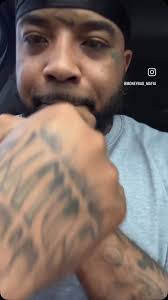 Beach-Boy Sterling-Slim updated his profile picture.