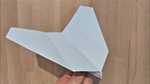 comment faire un avion en papier qui vole loin et longtemps ! - YouTube