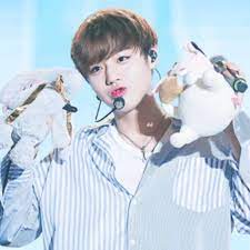You are so beautiful and talented. Cute Park Jihoon ë°•ì§€í›ˆ Wanna One ì›Œë„ˆì› Produce 101 S2 Season 2 Selebritas Selebriti Suami