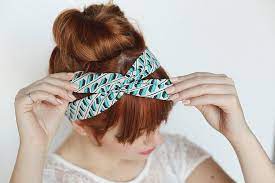 10 Minute Diy Make A Headband Out Of Wire Fabric Scraps Wire Headband Diy Hair Accessories Hair Ties Diy