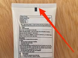 Its airy light texture that gives instant matte, velvelty complexion coupled with high uv protection works wonders as a daily sunscreen! Here S How To Tell When Your Sunscreen Expires