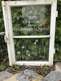 Pin Von Lina Ha Auf Diy Und Selbermachen In 2020 Alte Fenster Dekorieren Diy Gartendekoration Alte Fenster