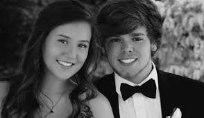 Elesa Howell and Justin Petersen's Wedding Website