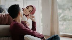 Banyak sebenarnya video pickup line mat salleh kat youtube ni. 32 Ayat Pickup Line Untuk Suami Terbaik Weh Bidadari My
