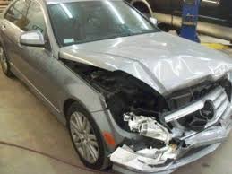 Right Side Of The Mercedes After An Accident Mercedes Accident Pics