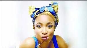 Mwanamek mwenye HASIRA amwanika mwigizaji mashuhuri filamu za 'Afro-Cinema' 