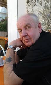 We would like to let everyone know who knows my dad David Chambers. Passed  away last Friday