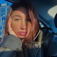 Claudia Sanda's Instagram, Twitter & Facebook