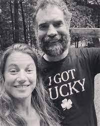 Sharon Audette's Instagram, Twitter & Facebook