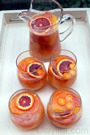 Sangria D Agrumes Au Vin De Moscato Moscato Sangria Recipes Sangria Recipes Food