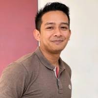 Its core businesses operate and serve in the industrial, motors and logistics sectors as well as the healthcare, and insurance segments. 100 Profil Amir Hamzah Linkedin