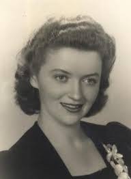 Elizabeth Klose's Instagram, Twitter & Facebook