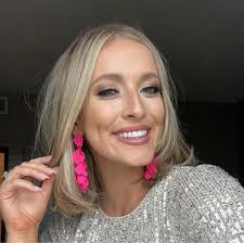 Dion Weaver's Instagram, Twitter & Facebook