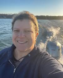 Want to be a diver for Halloween?? Brothers are the best when you are  trying to get your grounds set for the winter.