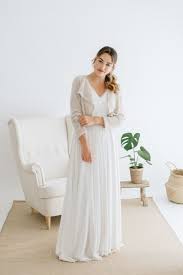 Check spelling or type a new query. Sina Fischer Cosyline Hochzeitsblog The Little Wedding Corner Brautkleid Jacken Kleider Hochzeit Brautjacke