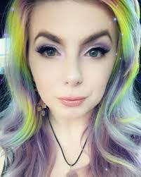 Brandy Sands's Instagram, Twitter & Facebook