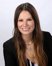 Jessica Coil's Instagram, Twitter & Facebook