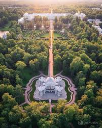 Catherine Palace And Catherine Park St Petersburg Russia Castle Petersburg Russia