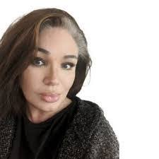 Julia Waldrop's Instagram, Twitter & Facebook