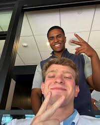 Andrew Merrick (@andrewmerrick_22) • Instagram photos and videos