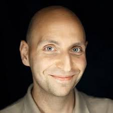 Design Process is a Lie (https://lnkd.in/e6brd6bU), a very honest overview  by José Torre