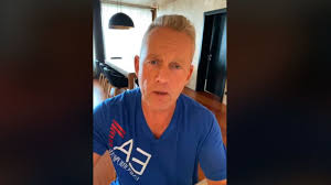 See more of schobert norbi hivatalos oldala on facebook. Norbi Dongo Leptekkel Jon Es Figyelmezteti A Kovereket Miutan Olvasta A Brit Tudosok Koronavirusrol Szolo Adatait Nlc