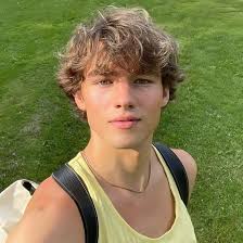 pengu (thepanickingpenguin)