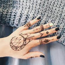 Falls man kein dauerhaftes tattoo haben möchte, kann man sich beim tattoostudio nadelwerk auch für ein temporäres henna tattoo. Henna Tattoos Im Raum Salzgitter Oder Braunschweig Tattoo