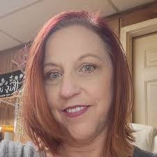 Christy Nixon's Instagram, Twitter & Facebook