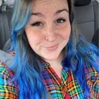 Krystal Kinder's Instagram, Twitter & Facebook